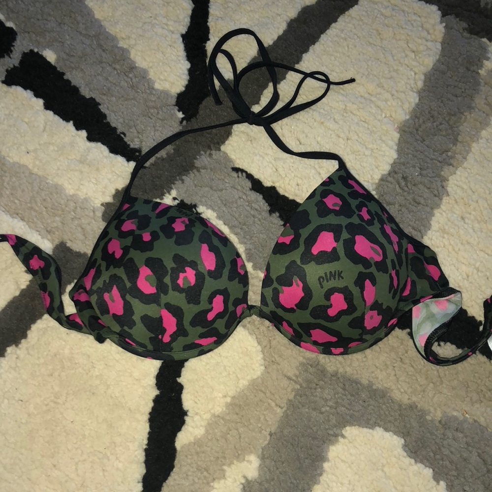 Camo pink Victoria secretly top!